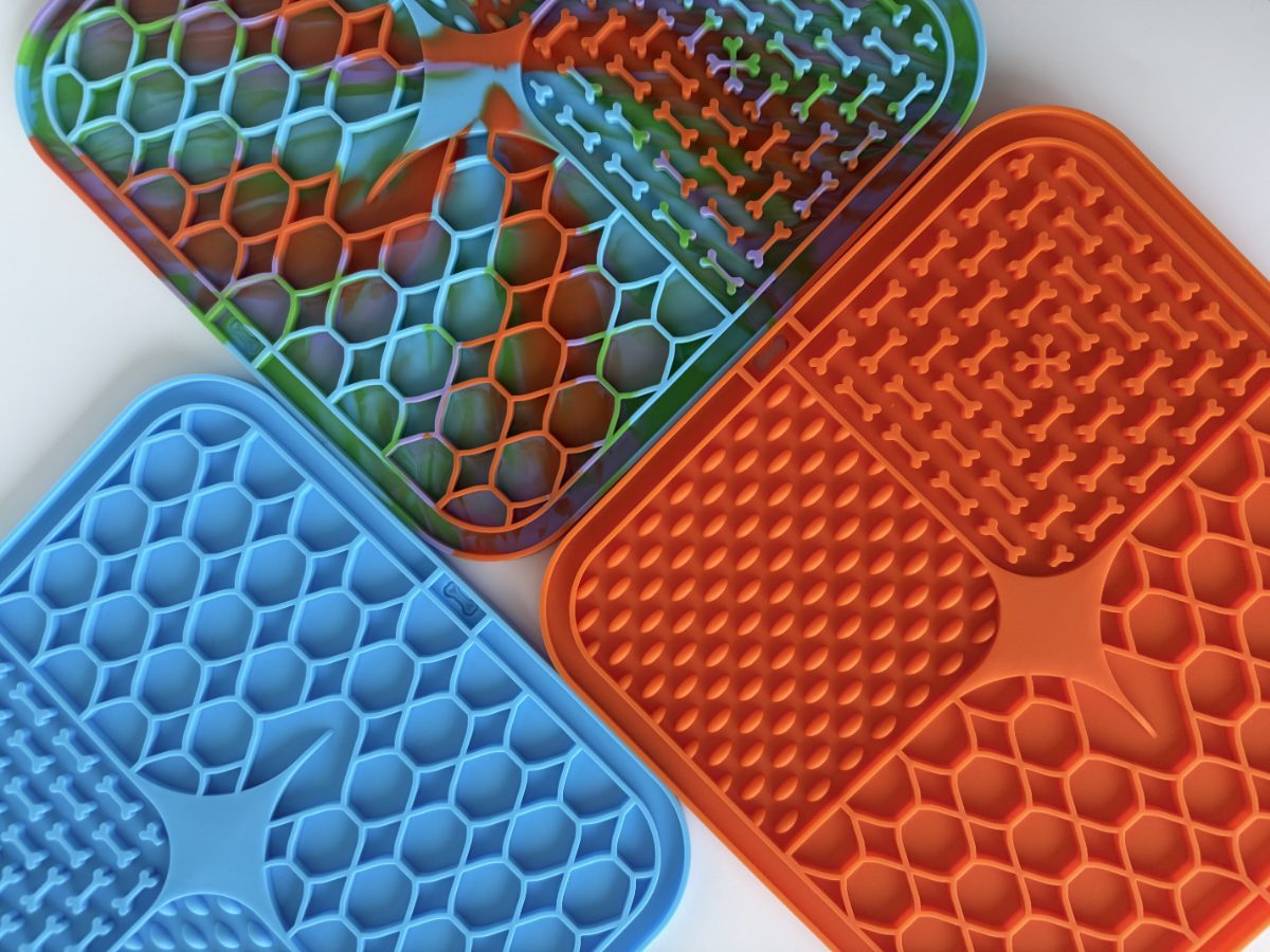Silicone Cat Lick Mat - Slow Feeder Pad - Image 4